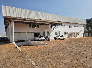 1000486731.jpg · Galpão logístico com 4913m² de A.B.L.  2 docas cobertas, escritórios,  terreno com 3 frentes, guarit