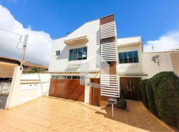 afe33ceeb37d26f1873943f60fb3e25f00bcb934 · Casa com 3 dormitórios para alugar por R$ 5.000,00/mês - João Pinheiro - Poços de Caldas/MG