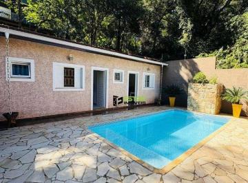 53ebcbc531033407031548c54295b693eba4ef1f · Casa com 5 Suítes, Espaço Gourmet e Piscina Próxima à Alameda Lucas