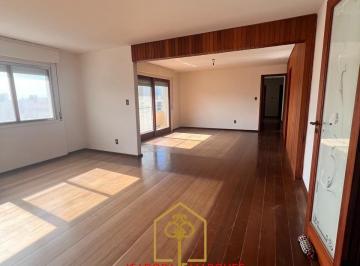 Apartamento · 193m² · 3 Quartos · 2 Vagas · Apartamento em Centro, Pelotas/RS