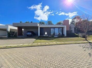 Casa · 350m² · 5 Quartos · 2 Vagas · Casa Alto Padrão em Pedancino, Caxias do Sul/RS