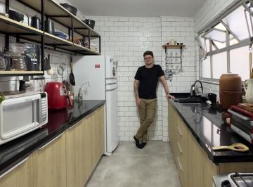 Apartamento · 115m² · 3 Quartos · 1 Vaga · Apartamento três quartos (uma suíte) no Bigorrilho