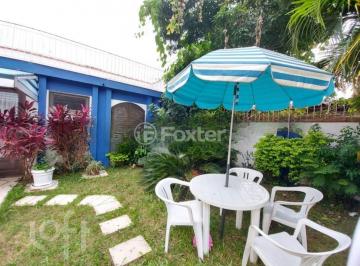 1358059c · Casa, 4 dormitórios, 296 m², em Partenon