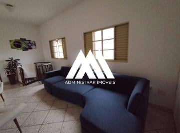 Casa · 3 Quartos · Vendo casa no Morro do Sol com quintal amplo planejados na cozinha!