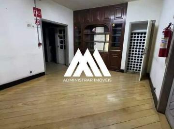 Casa · 400m² · 2 Quartos · 2 Vagas · Alugo casa comercial em Itaúna em excelente localização no centro!