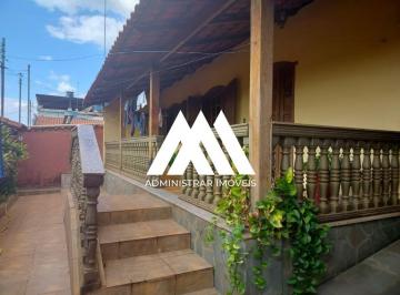 Casa · 400m² · 3 Quartos · 3 Vagas · Vendo casa em Itaúna em excelente localização!