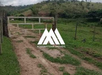 Rural · 3 Quartos · Vendo fazenda em Itaúna com ótima localização!