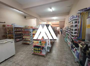 Comercial · 50m² · 1 Vaga · Vendo prédio comercial em Itaúna com excelente localização!