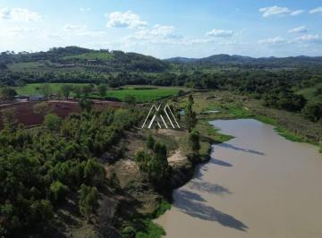 Terreno · 69000m² · Vendo terreno de 69 mil metros em Itaúna na área rural!