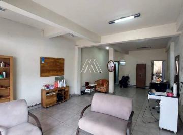 Casa · 262m² · 7 Quartos · Vendo casa em Itaúna com 262m² e 02 pontos comerciais em ótima localização