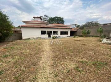 Casa · 1000m² · 3 Quartos · 6 Vagas · Vendo casa em Itaúna em excelente localização!