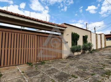 Casa · 258m² · 5 Quartos · 4 Vagas · Casa para alugar em Campinas, Parque São Quirino, com 5 quartos, com 258 m²