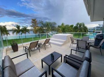 Apartamento · 254m² · 1 Quarto · 1 Vaga · Camarote vip  Lake View - 254 m² total - Reformado - Porteira fechada