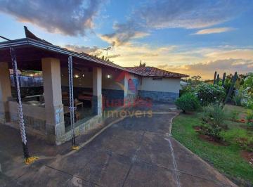 Casa · 300m² · 5 Quartos · 10 Vagas · Casa 3 Quartos / 1 Suíte + Closet à Venda no Bairro Icaraí, em Juatuba | JUATUBA IMÓVEIS