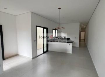Foto 03 · Casa térrea à venda em Mogi das Cruzes-SP, na Vila Mogilar, com 2 quartos, 1 sala, 2 banheiros. Por 