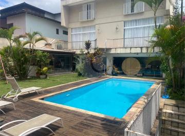 Casa · 690m² · 4 Quartos · 4 Vagas · Sobrado com 4 quartos à venda em Chácara monte alegre - SP