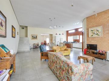 Casa · 265m² · 5 Quartos · 4 Vagas · Sobrado com 5 quartos à venda em Interlagos - SP