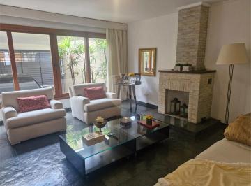 Casa · 199m² · 3 Quartos · 2 Vagas · Casa com 3 quartos à venda em Chácara monte alegre - SP