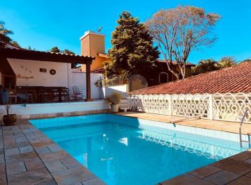 Casa · 267m² · 4 Quartos · 2 Vagas · Casa térrea com 4 quartos à venda em Interlagos - SP