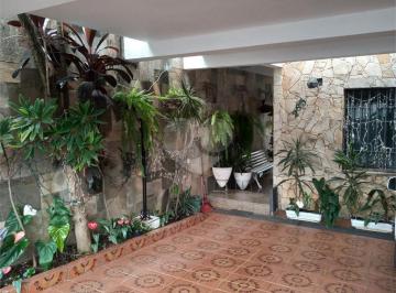 Imagem Principal · Vende-se Casa/Sobrado, Jardim Umuarama, 3 dormitórios 1 suíte, possui subsolo independente com salão