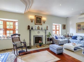 Casa · 236m² · 4 Quartos · 4 Vagas · Casa térrea com 4 quartos à venda em Granja julieta - SP