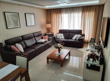 Casa · 180m² · 3 Quartos · 3 Vagas · Sobrado com 3 quartos à venda em Vila cordeiro - SP