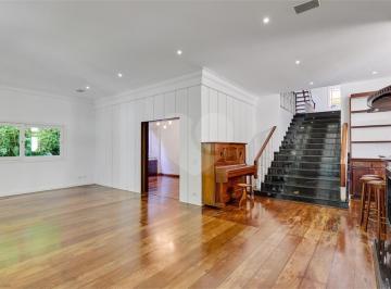 Casa · 495m² · 6 Quartos · 2 Vagas · Casa de vila com 6 quartos à venda em Granja julieta - SP