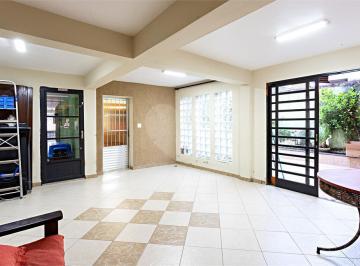 Casa · 243m² · 4 Quartos · Sobrado com 4 quartos à venda em Jardim dom bosco - SP