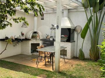 Casa · 245m² · 4 Quartos · 2 Vagas · Sobrado com 4 quartos à venda em Jardim Prudência - SP
