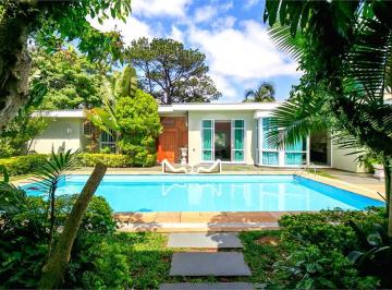 Casa · 722m² · 4 Quartos · 6 Vagas · Casa térrea com 4 quartos à venda em Jardim marajoara - SP