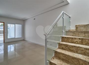 Casa · 100m² · 3 Quartos · 2 Vagas · Sobrado com 3 quartos à venda em Jardim Sabará - SP