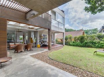 Casa · 430m² · 3 Quartos · 3 Vagas · Condomínio com 3 quartos à venda em Jardim morumbi - SP