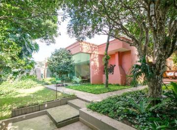 Casa · 550m² · 5 Quartos · 3 Vagas · Casa térrea com 5 quartos à venda em Santo Amaro - SP