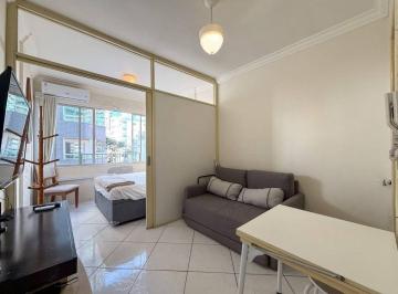Apartamento · 31m² · 1 Quarto · Studio à venda no Ed. Small no Centro de Balneário Camboriú