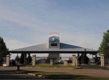 Casa · 449m² · 4 Quartos · 6 Vagas · Casa à Venda, Condomínio  Portal Japy Golf Club, Cabreúva, SP