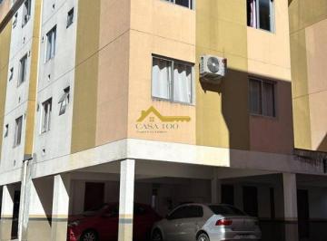 Apartamento com garagem coberta . · Apartamento com garagem coberta .