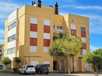 Apartamento · 52m² · 2 Quartos · 1 Vaga · Apartamento de 02 dormitorios com 1 vaga na zona sul de Porto Alegre.