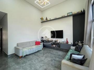 Casa · 250m² · 4 Quartos · 2 Vagas · CASA 4 QUARTOS CEILANDIA SUL