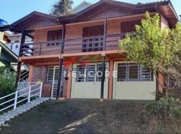 Casa · 135m² · 4 Quartos · 2 Vagas · Casa em  Rua Vera Cruz - Piratini - Gramado/RS