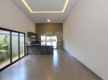 Casa · 207m² · 3 Quartos · 4 Vagas · Condomínio com 3 quartos à venda em Residencial Alto Do Castelo - SP
