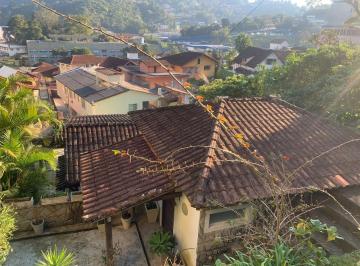202505162146374801.jpg · Casa para Venda em Petrópolis, Quitandinha, 2 dormitórios, 2 banheiros, 2 vagas