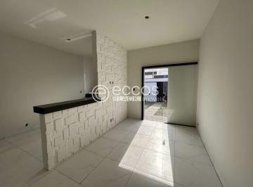 Casa · 55m² · 2 Quartos · 2 Vagas · Casa à venda, 2 quartos, 1 suíte, 2 vagas, Laranjeiras - Uberlândia/MG
