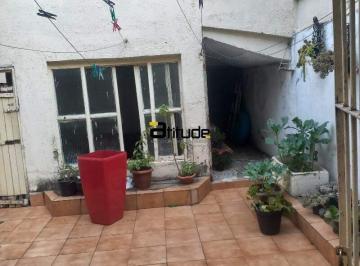 Casa · 283m² · 5 Quartos · 2 Vagas · CASA JARDIM BOA VISTA BARUERI