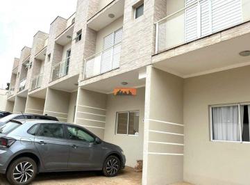 Casa · 93m² · 2 Quartos · 2 Vagas · Sobrado com 2 suítes a venda!