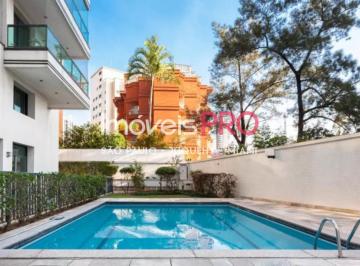 Apartamento · 202m² · 4 Quartos · 4 Vagas · Lindo apartamento em Higienópolis, na melhor rua do bairro. (com renda)