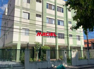 Apartamento · 59m² · 2 Quartos · 1 Vaga · Apartamento com Suíte no Jardim Motorama - Frente à Praça, Bem Localizado e Tranquilo