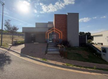 Casa · 226m² · 4 Quartos · 4 Vagas · Casa em Condominio em Jardim Samambaia - Jundiaí, SP