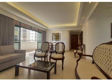 Apartamento · 209m² · 4 Quartos · 2 Vagas · Edificio Maria Angélica