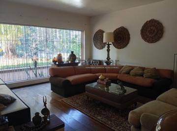 Casa · 304m² · 3 Quartos · 4 Vagas · Casa à venda 3 quartos na Vila Inah