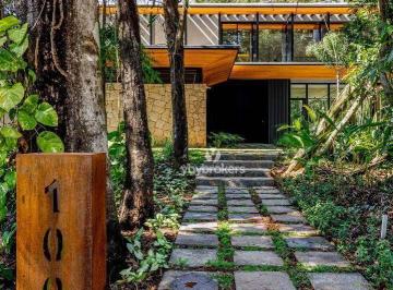 ba5dc5f50c56b251b916b658192689803c82cd40 · Casa contemporânea no Helvetia Country